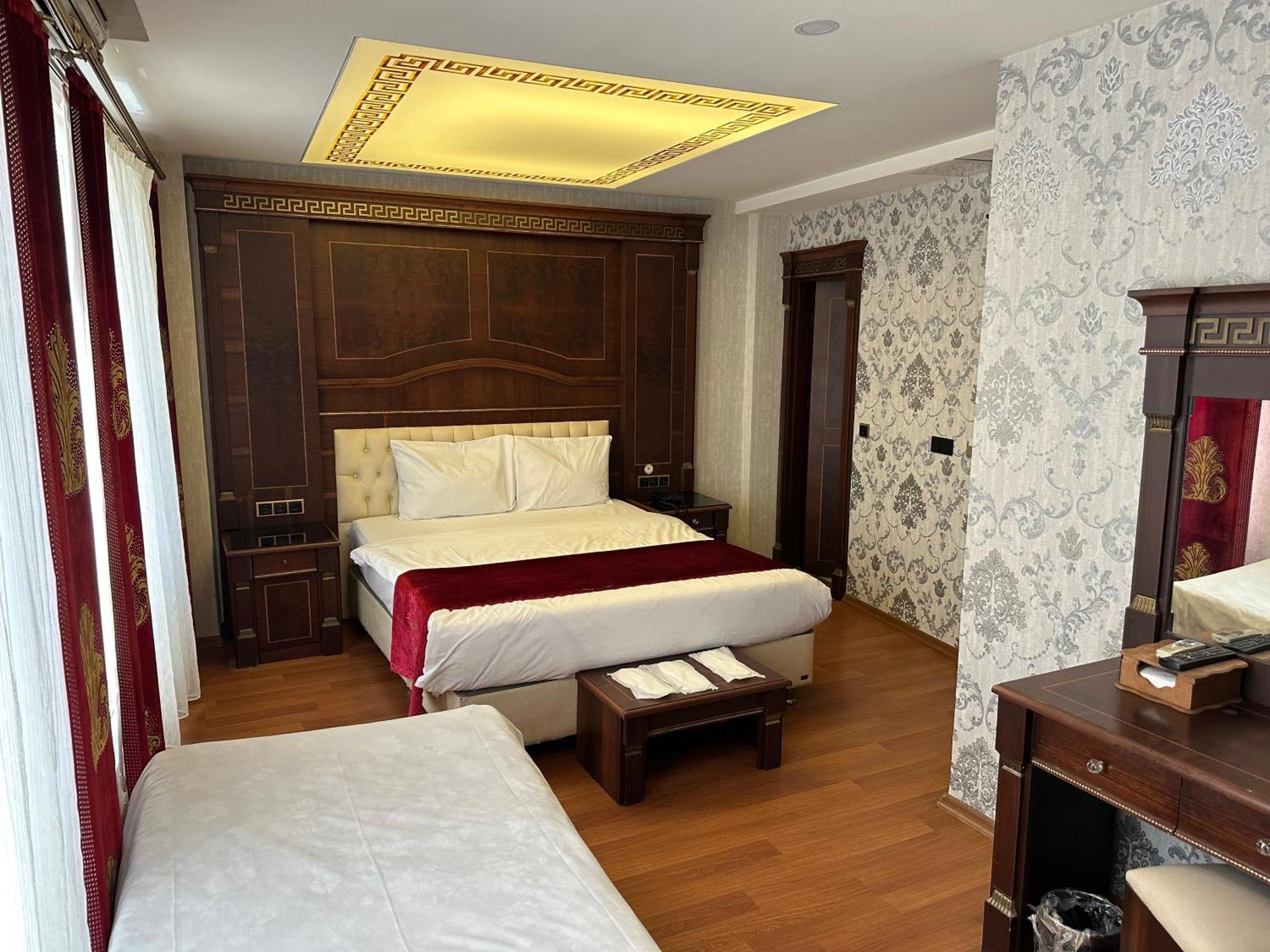 Napolyon Hotel Istanbul Exterior foto