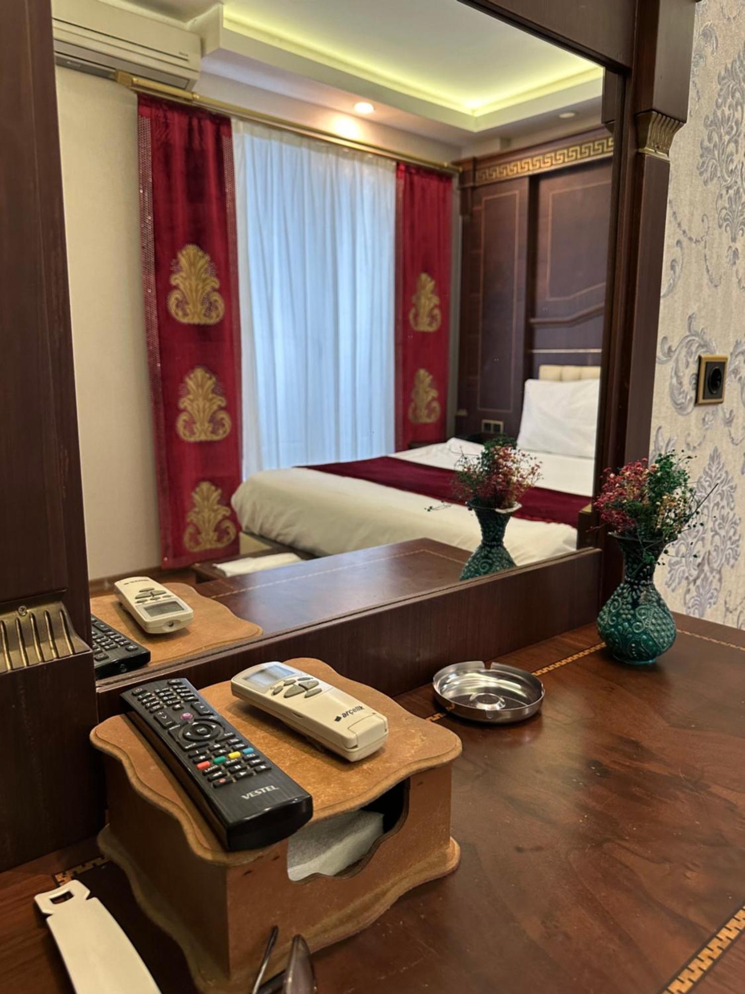 Napolyon Hotel Istanbul Exterior foto